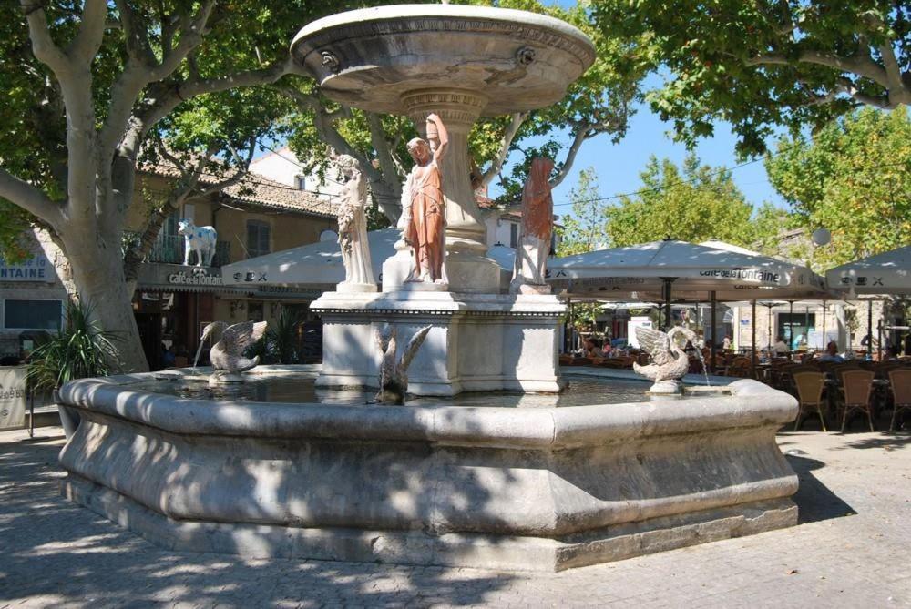 Hotel Les Magnanarelles Maussane les Alpilles Exterior foto