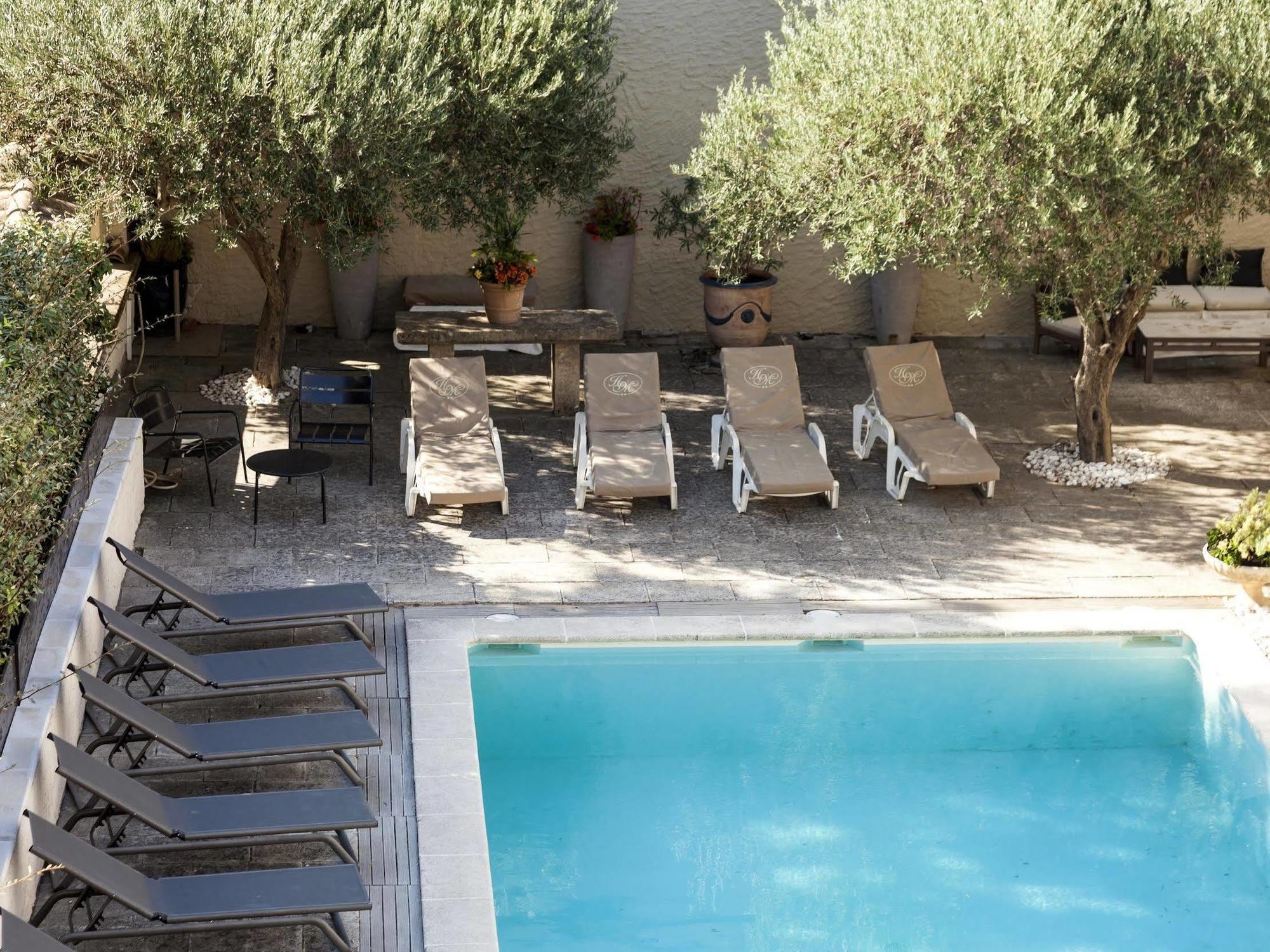 Hotel Les Magnanarelles Maussane les Alpilles Exterior foto